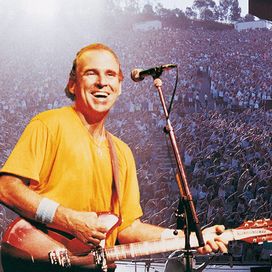 Live! Feeding Frenzy - 1990 • Álbum