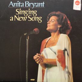 Singing A New Song - 1977 • Álbum