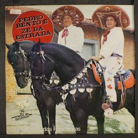 Os Amantes Das Rancheiras  - 1981 • Álbum