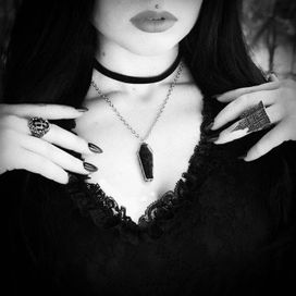 Vampire II - 2023 • Sencillo/EP