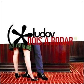 Dois a Rodar - 2004 • Álbum