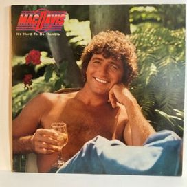 It's Hard To Be Humble - 1980 • Álbum