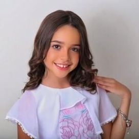 Um Novo Dia Virá (Rayne Almeida Vs. Thiago Novaes) - 2020 • Single/EP