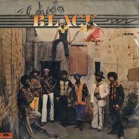 União Black - 1977 • Álbum