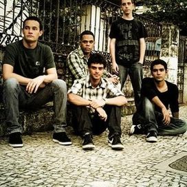 É Assim - 2012 • Álbum