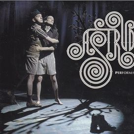 Performance - 2004 • Álbum