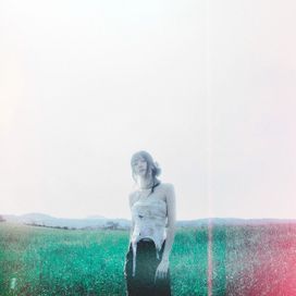 In Bloom - 2025 • Sencillo/EP
