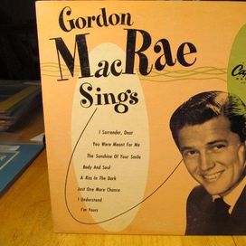 Sings - 1950 • Álbum