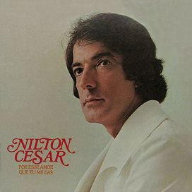 Por Esse Amor Que Tu Me Dás - 1977 • Álbum