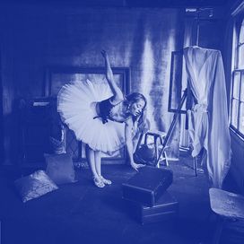 OUT OF THE BLUE - 2024 • Álbum