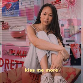 kiss me more - 2021 • Single/EP