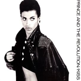 Kiss / Love Or Money - 1986 • Sencillo/EP