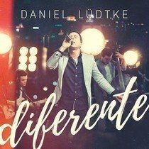 Diferente - 2016 • Álbum