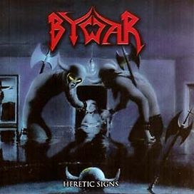 Invicible War - 2003 • Álbum