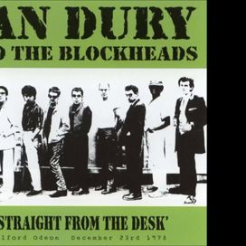 Straight From The Desk - 2001 • Álbum