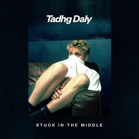 Stuck In The Middle - 2019 • Sencillo/EP