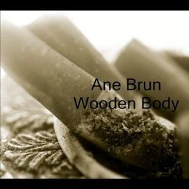 Wooden Body - 2001 • Sencillo/EP
