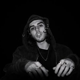 YOU DON'T WANNA LOVE ME - 2025 • Sencillo/EP
