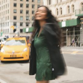 Manic Pixie Dream Girl - 2021 • Sencillo/EP