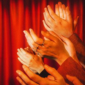 STANDING OVATION - 2024 • Sencillo/EP