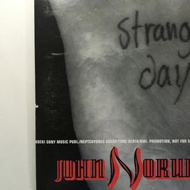 Strange Days - 1995 • Sencillo/EP