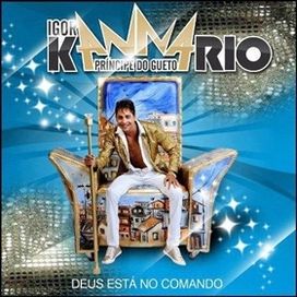CD DEUS ESTÁ NO COMANDO 2013 - 2013 • Álbum
