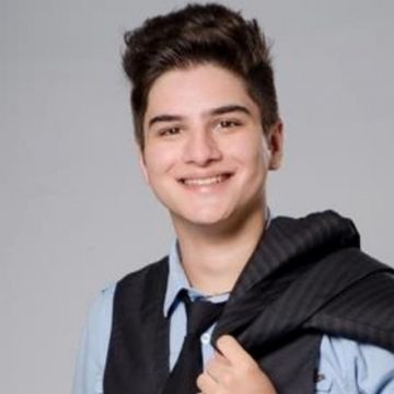 Poderoso é o Senhor