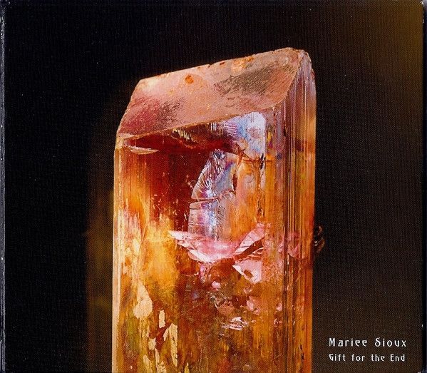 Portada de la canción "White Fanged Foreverness", de Mariee Sioux