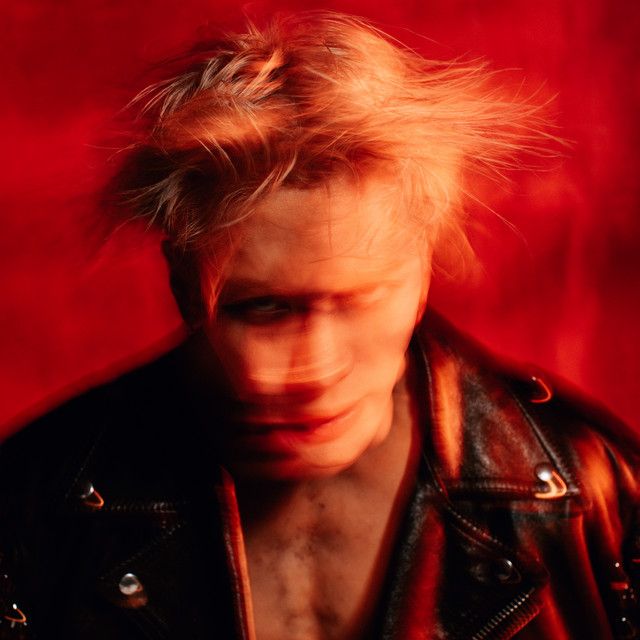 Portada de la canción "Blue", de Jackson Wang