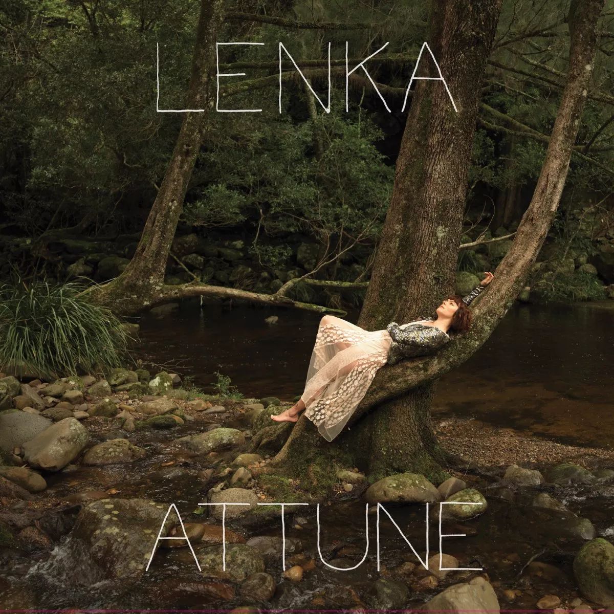Portada de la canción "Crystal Ball", de Lenka