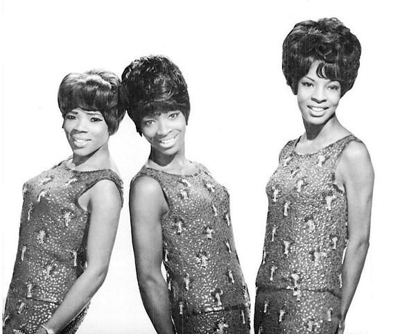 Photo of Martha Reeves & The Vandellas