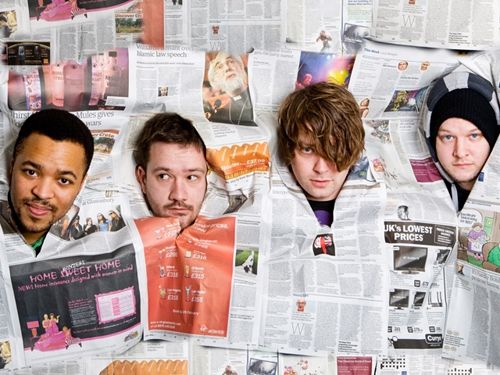 Foto de Does It Offend You, Yeah?