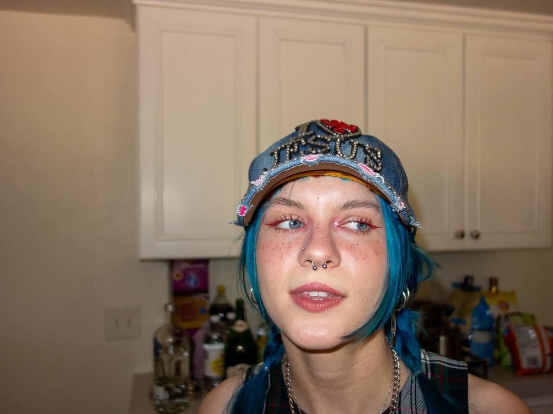 Photo of Devon Again