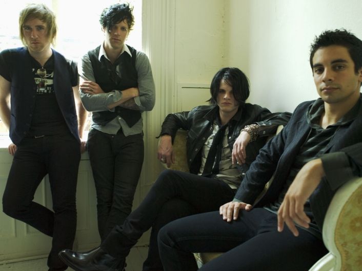 Foto de God or Julie