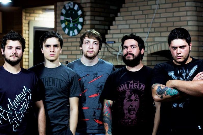 Foto de Brave As Titan