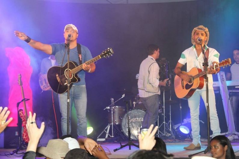 Foto de Max e Thiago