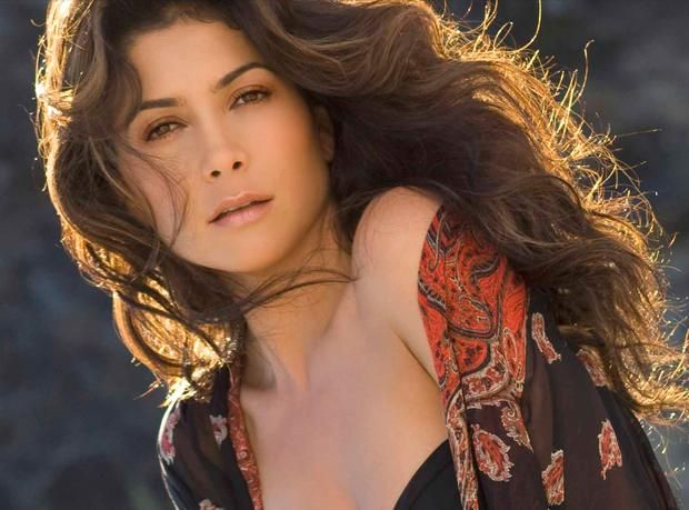 Photo of Patricia Manterola