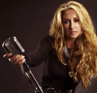 Foto de Heidi Newfield