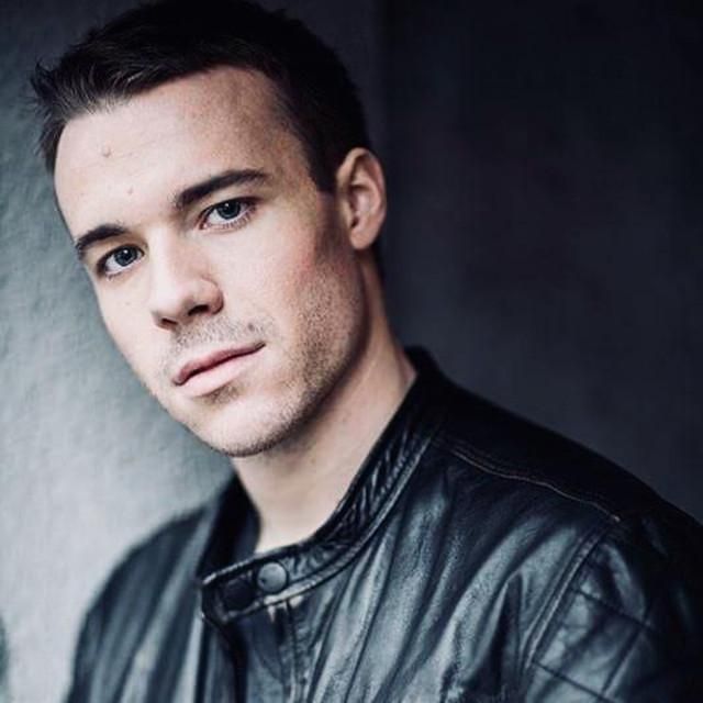 Photo of Black Gryph0n