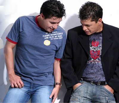 Foto de Canarinhos de Cristo