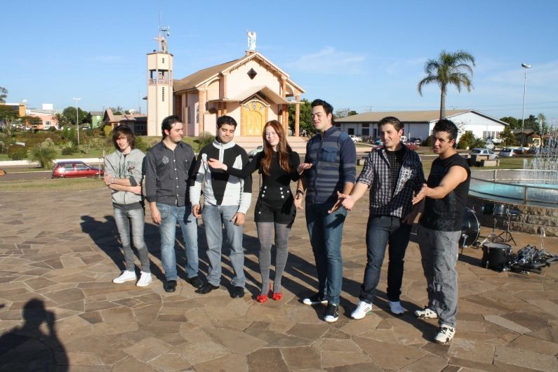 Foto de Banda L'América