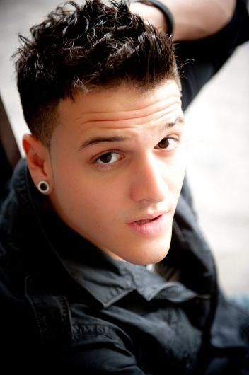 Foto de Dustin﻿ Tavella