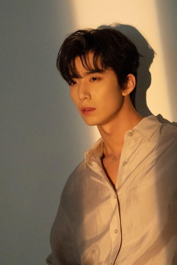 Foto de HWIYOUNG (SF9)