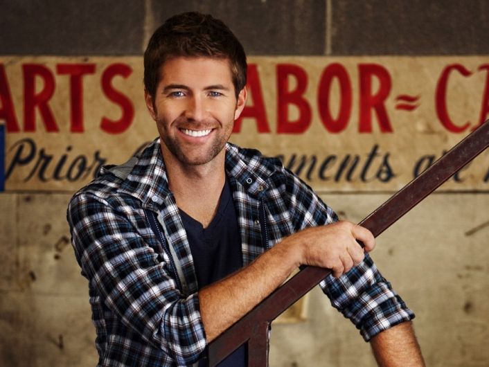 Photo of Josh Turner