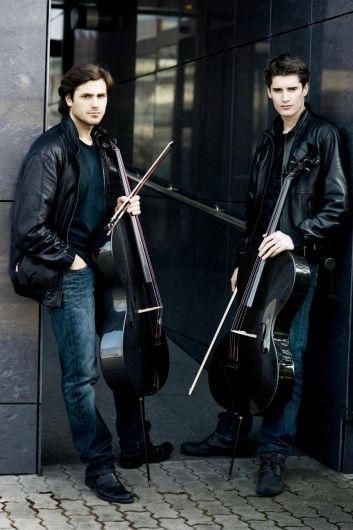 Foto de 2CELLOS