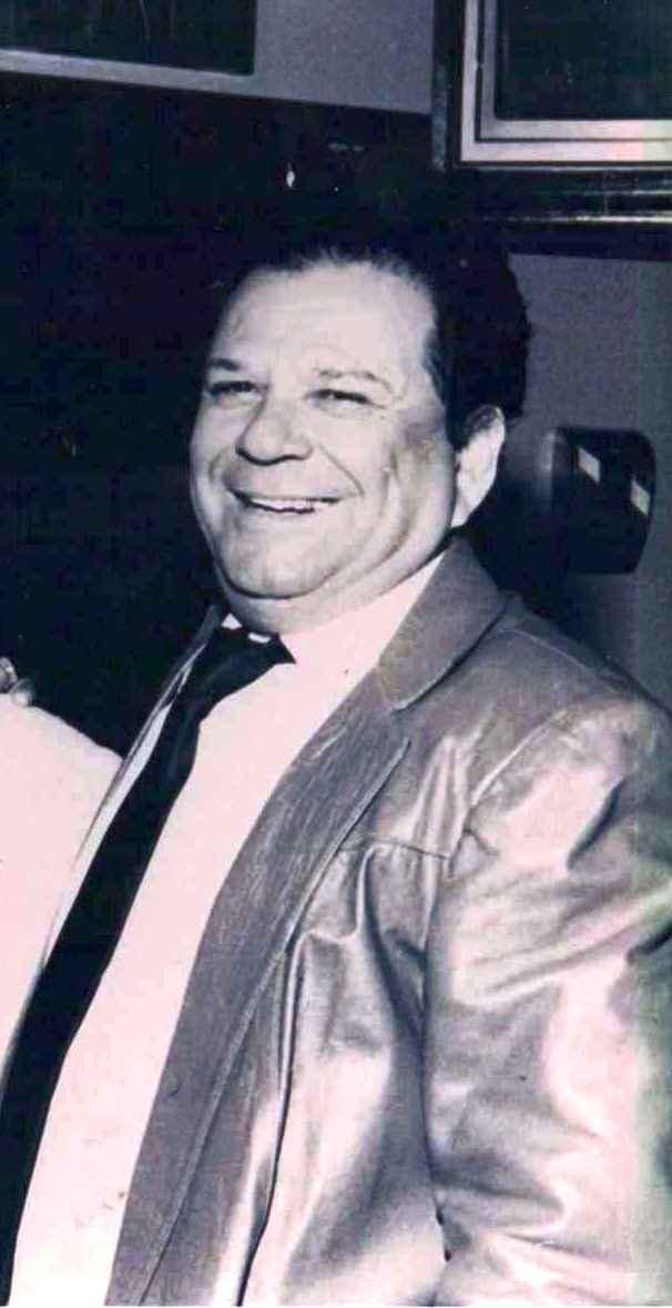 Photo of Roberto Ledesma