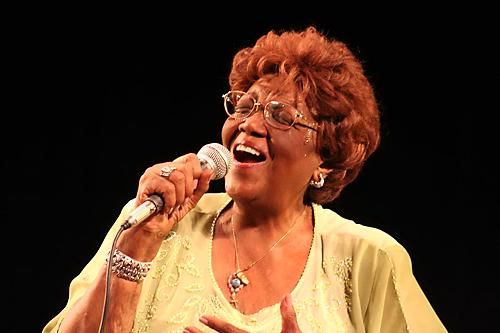 Foto de Dona Ivone Lara