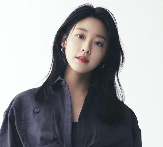 Foto de Seolhyun (AOA)