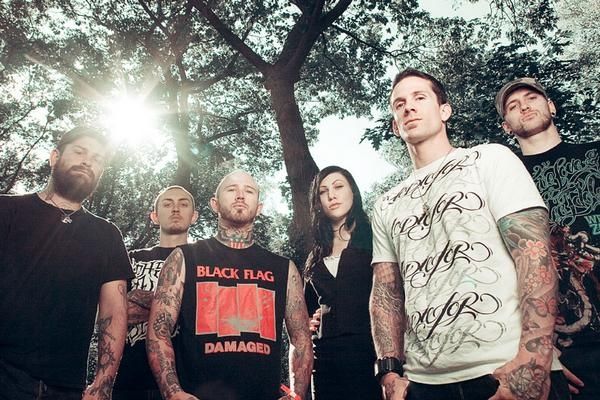 Foto de Bleeding Through