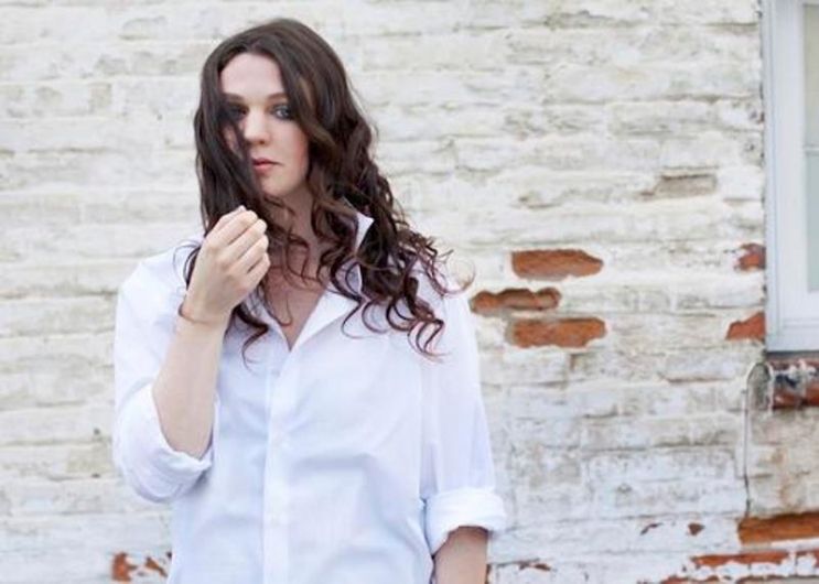 Photo of Amelia Curran